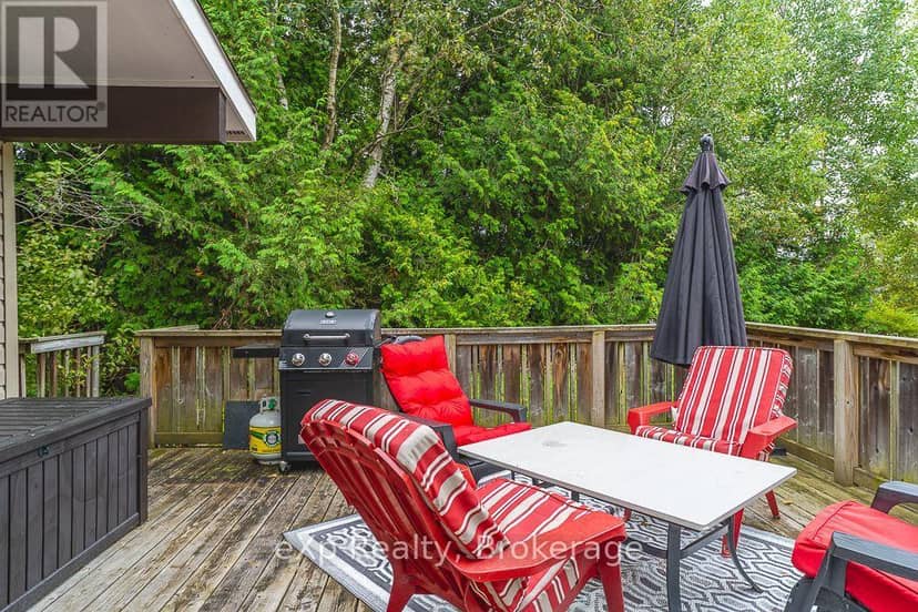 1431 Sunset Drive — photo 9 of 40