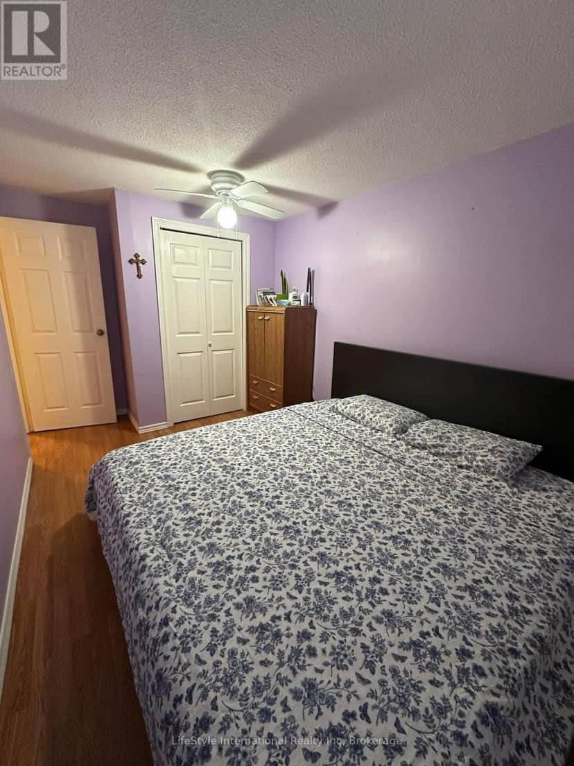 4 - 5982 Dunn Street — photo 12 of 33