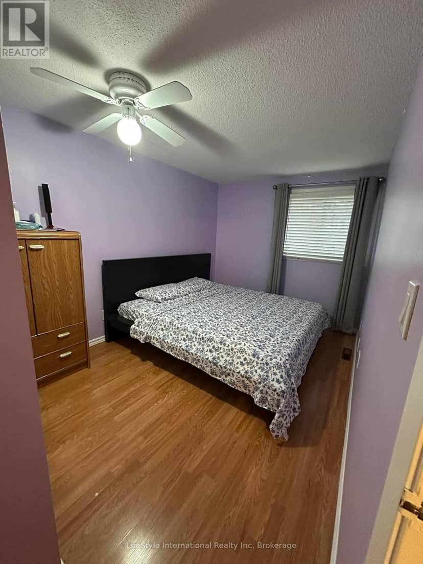 4 - 5982 Dunn Street — photo 14 of 33