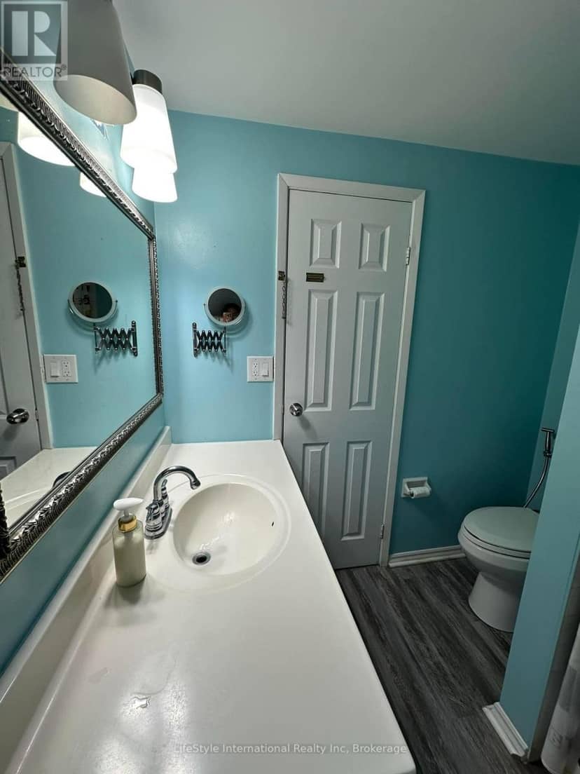 4 - 5982 Dunn Street — photo 17 of 33