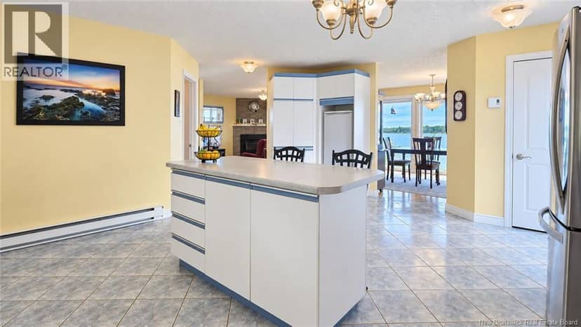 894 rue des Chalets Street — photo 10 of 35