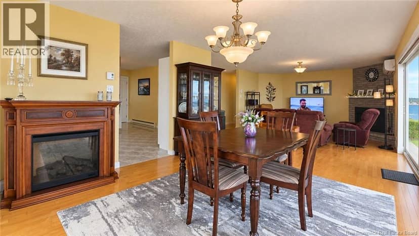 894 rue des Chalets Street — photo 15 of 35