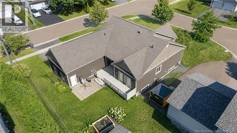 6 McNally Court — photo 4 of 40