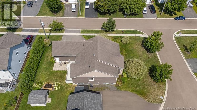 6 McNally Court — photo 7 of 40