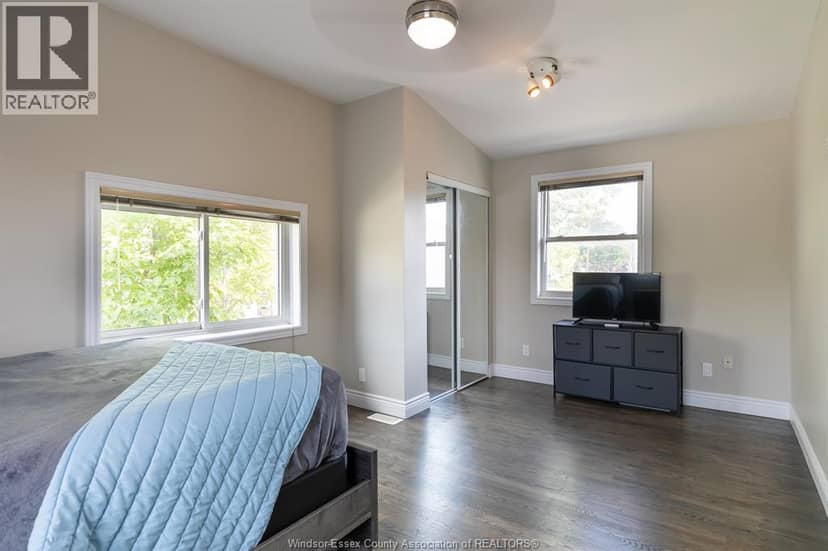 1761 Benjamin AVENUE — photo 18 of 30