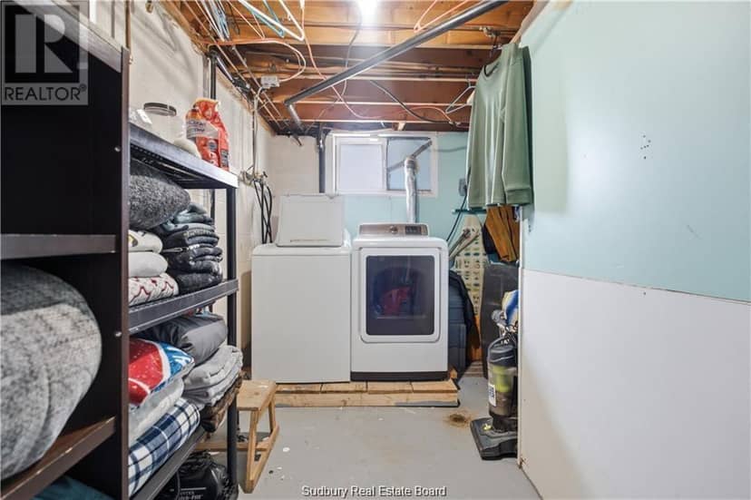 43 Shamess Crescent — photo 32 of 40