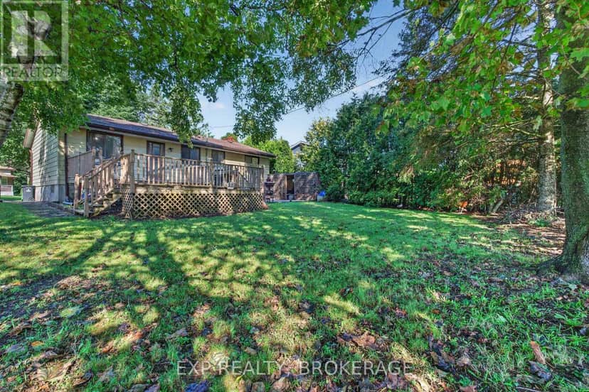 920 Safari Drive — photo 33 of 40