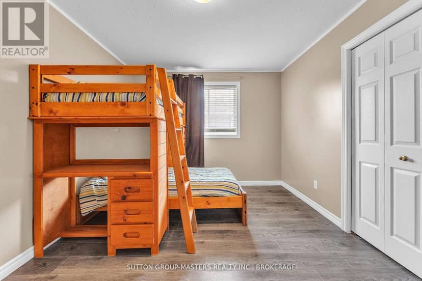 384 Emerald Street — photo 25 of 38