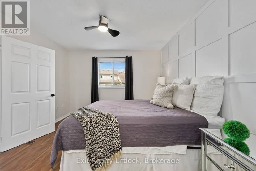 629 Tully Crescent — photo 13 of 40