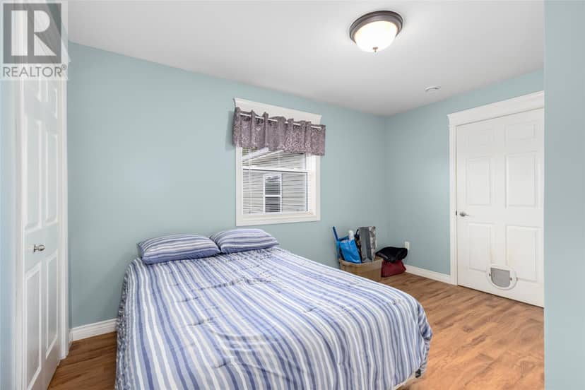 24 Meetinghouse Road — photo 12 of 28