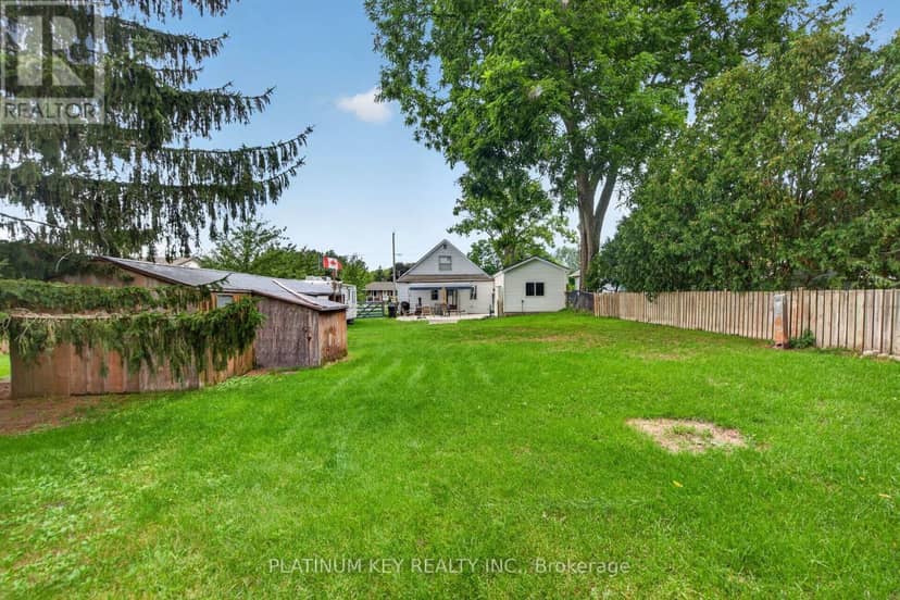 422 Metcalfe Street W — photo 32 of 40