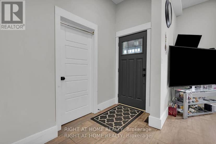 7 Myrtle Street — photo 3 of 27