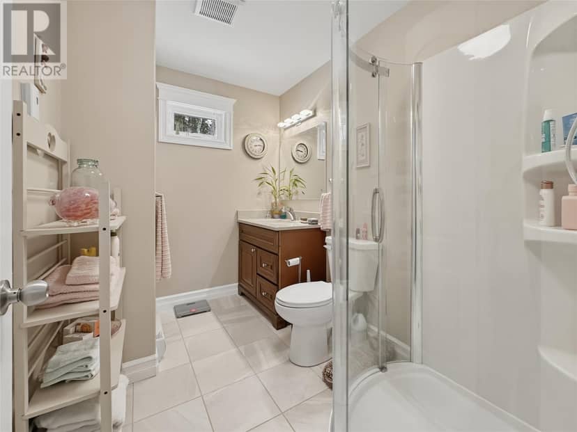 254 Main Street — photo 18 of 32