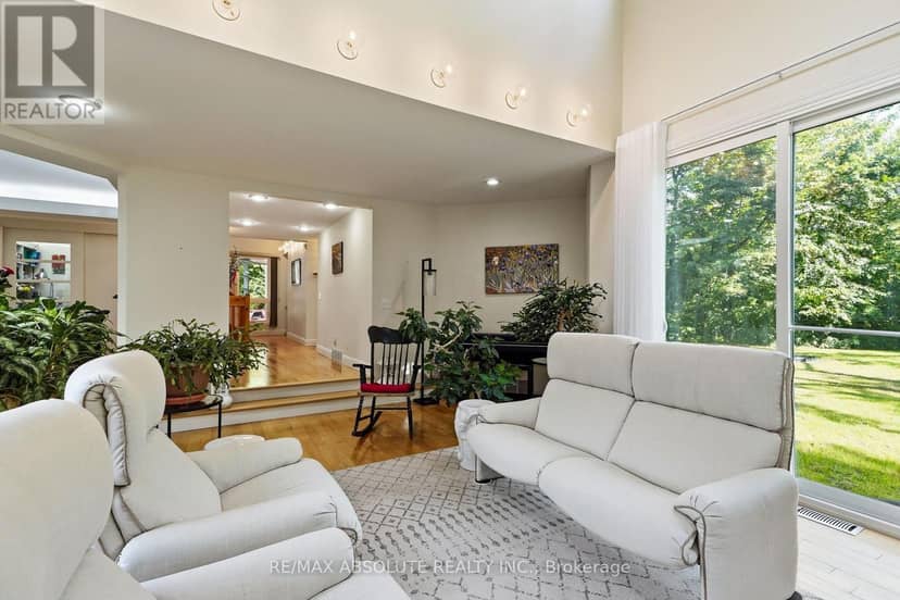 1645 Royal Orchard Drive, Ottawa, photo 7