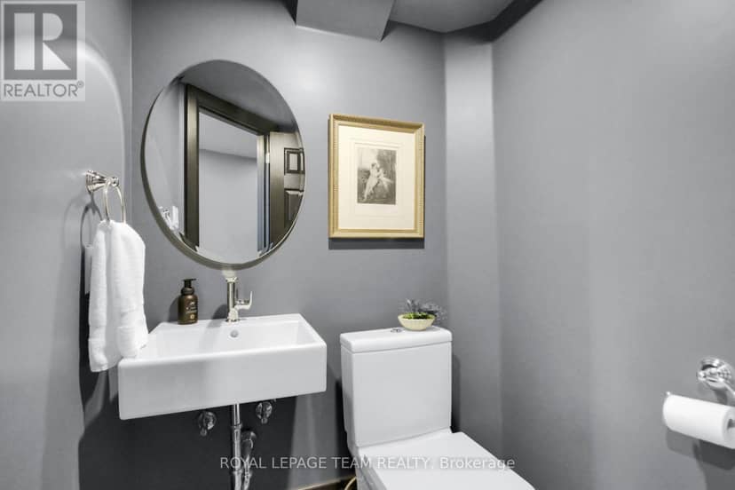4448 Harper Avenue — photo 15 of 40