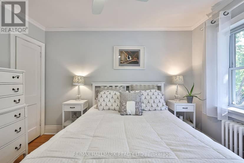 278 Woburn Avenue — photo 17 of 40