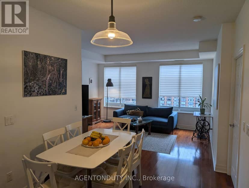 1009 - 35 Balmuto Street — photo 9 of 40