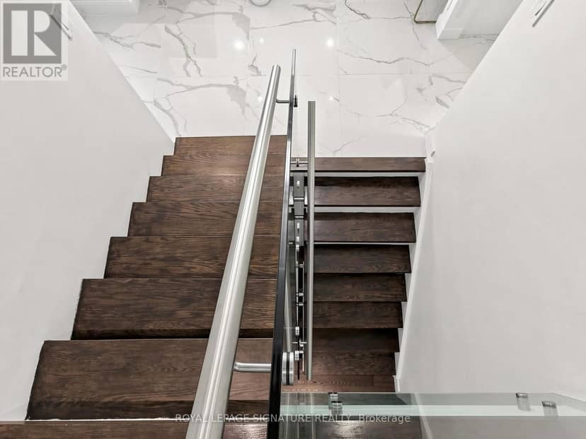 31 Tollerton Avenue — photo 23 of 40