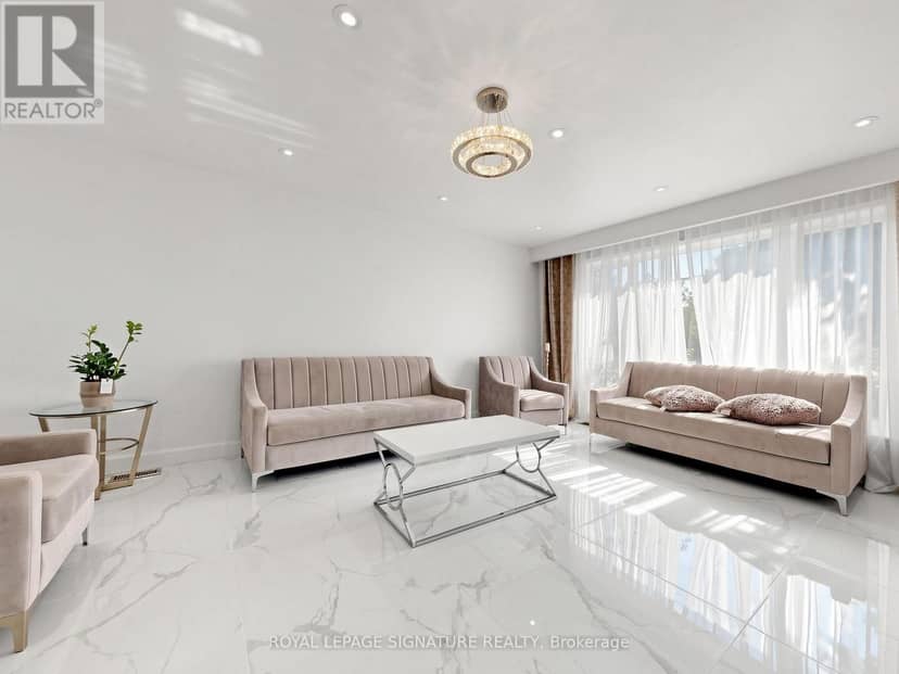 31 Tollerton Avenue, Toronto, photo 3