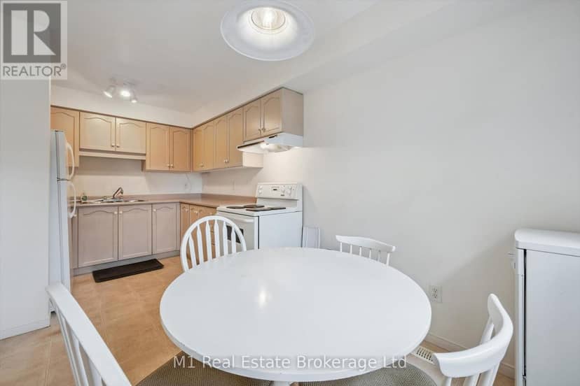 55 - 426 Grange Road — photo 13 of 32