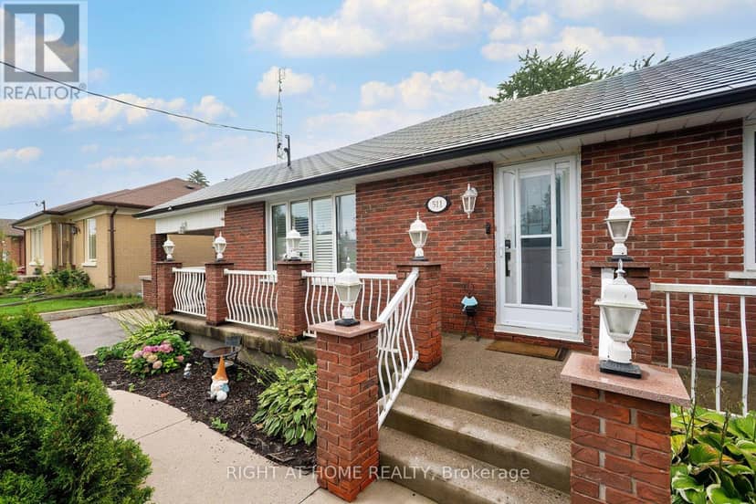 511 Woodcrest Avenue — photo 4 of 40