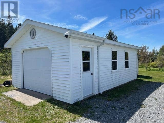 5419 Highway 344 — photo 11 of 40