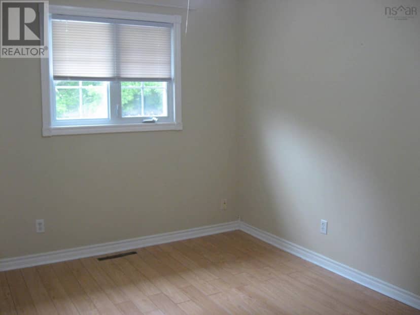 22 Barss Street — photo 9 of 31
