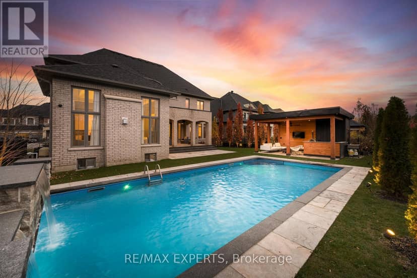 32 James Stokes Court — photo 2 of 40