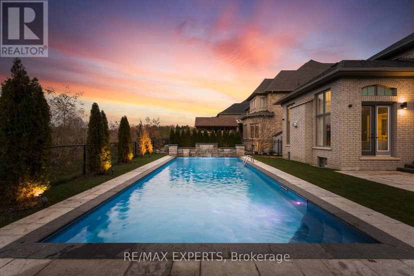 32 James Stokes Court — photo 3 of 40