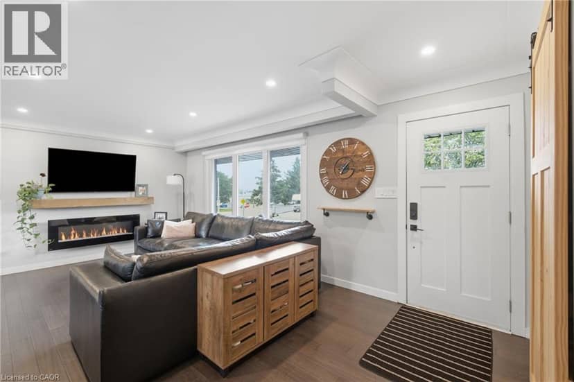 5196 ELM Street, Beamsville, photo 4