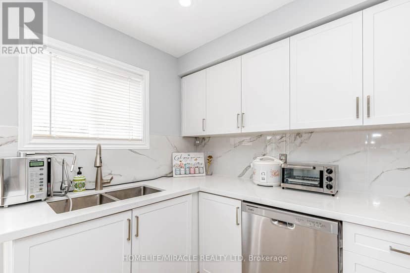 106 - 601 Shoreline Drive — photo 18 of 40