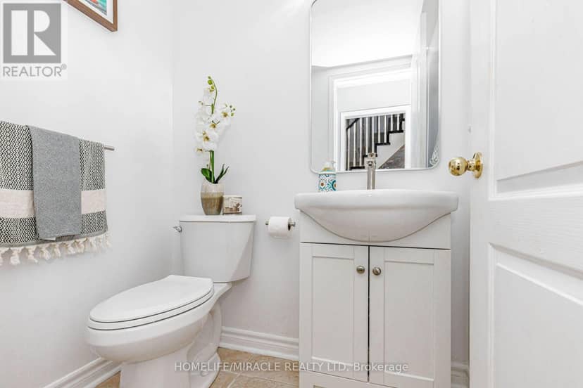 106 - 601 Shoreline Drive — photo 21 of 40