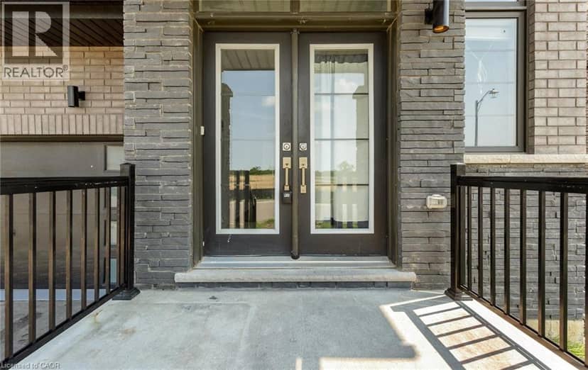 32 REBECCA Way — photo 3 of 36