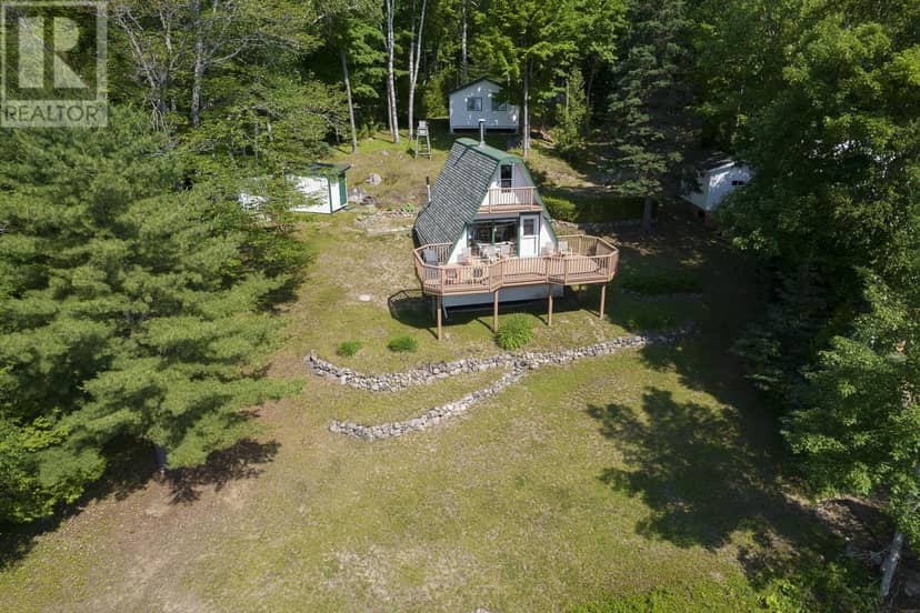 Lot 24 Devil's Lake — photo 4 of 37