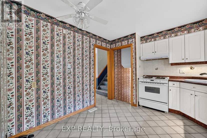 47 Glenburnie Crescent — photo 11 of 37