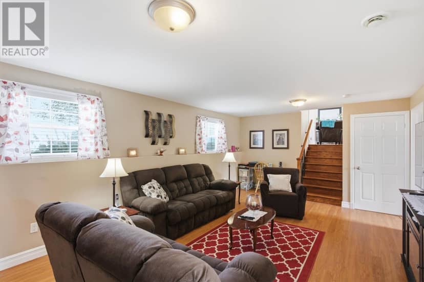 26 Finn Avenue — photo 17 of 40