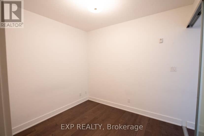 Unit 314 - 88 Richmond Road — photo 9 of 11