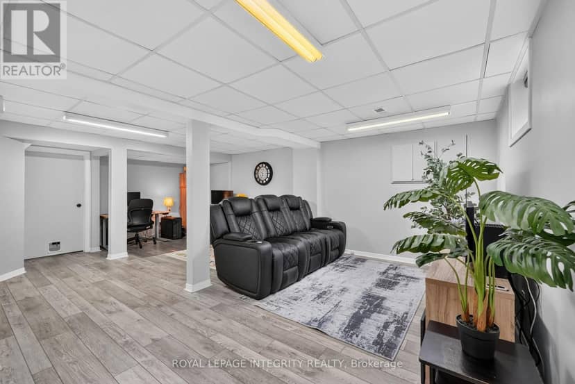 1352 Bakker Court — photo 27 of 40