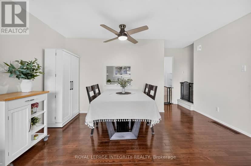 1352 Bakker Court, Ottawa, photo 8