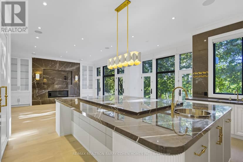 14 Glen Cedar Road — photo 11 of 40