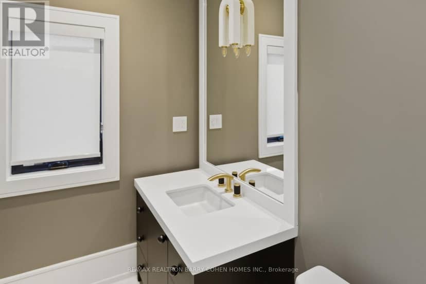 14 Glen Cedar Road — photo 40 of 40