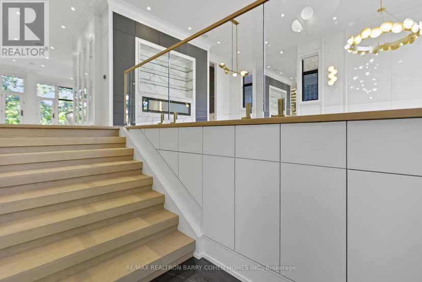14 Glen Cedar Road — photo 6 of 40