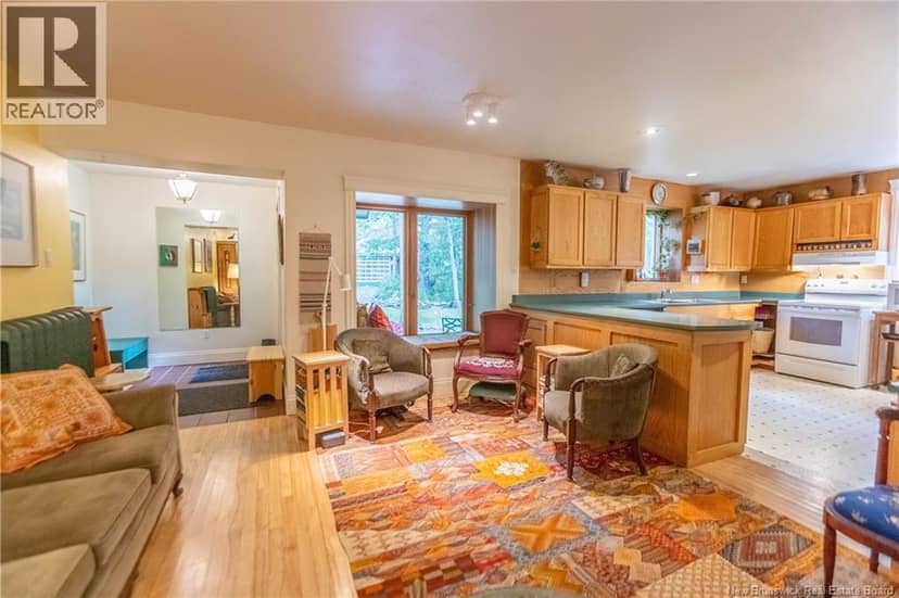 18 Campbell's Hill — photo 11 of 40