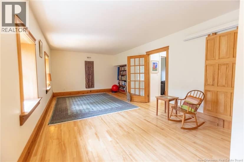 18 Campbell's Hill — photo 27 of 40