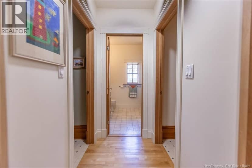 18 Campbell's Hill — photo 32 of 40