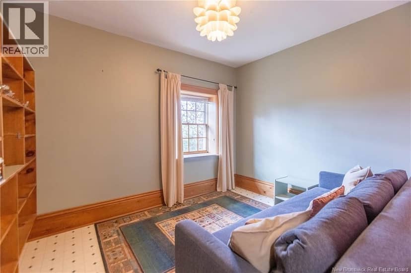 18 Campbell's Hill — photo 33 of 40