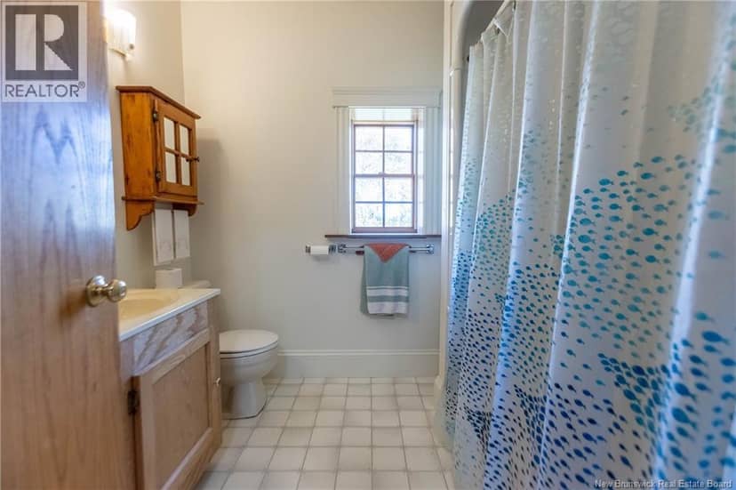 18 Campbell's Hill — photo 34 of 40