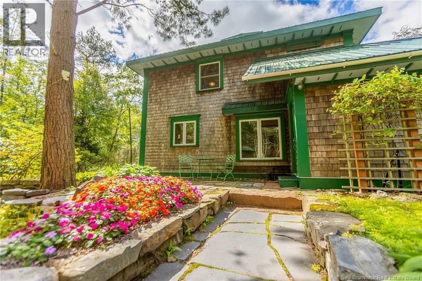 18 Campbell's Hill — photo 9 of 40