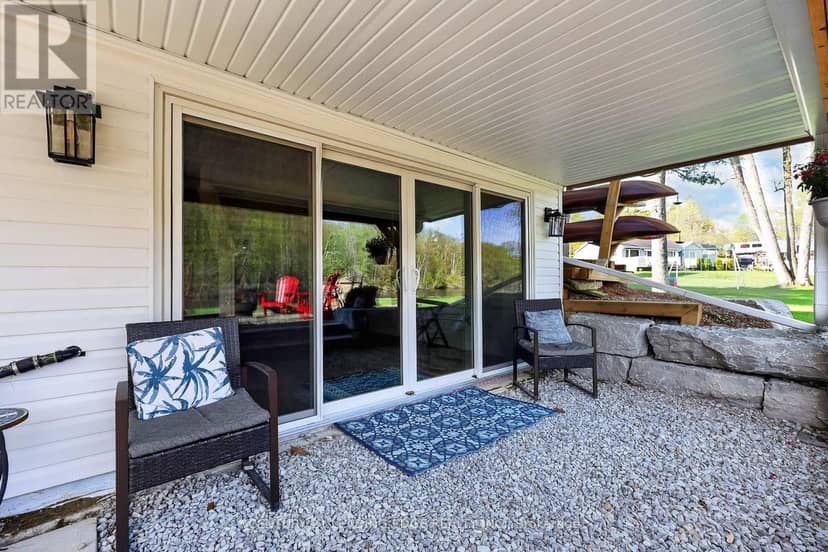 2996 Moynes Road — photo 40 of 40