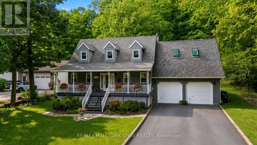 372 Lakewood Drive, Midland